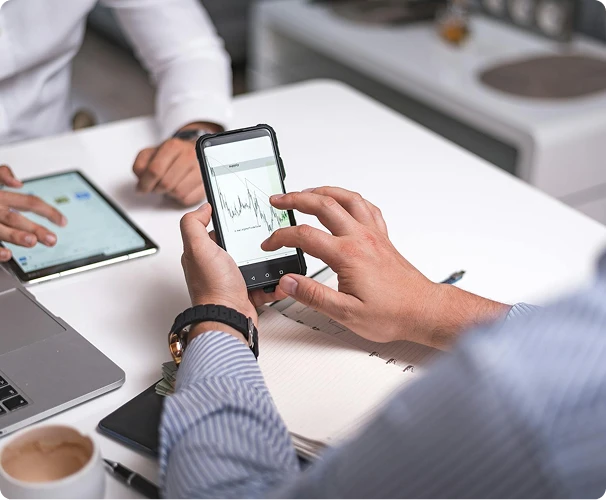 ai native right img